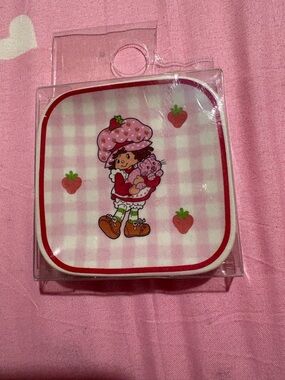 Strawberry Character Compact Mirror - Pink Cute Design